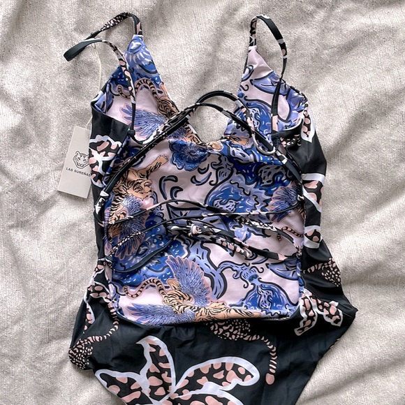 Las Sureñas REVERSIBLE LEOPARD FLOWER BLACK AND FLYING TIGER Swimsuit - Picture 5 of 5